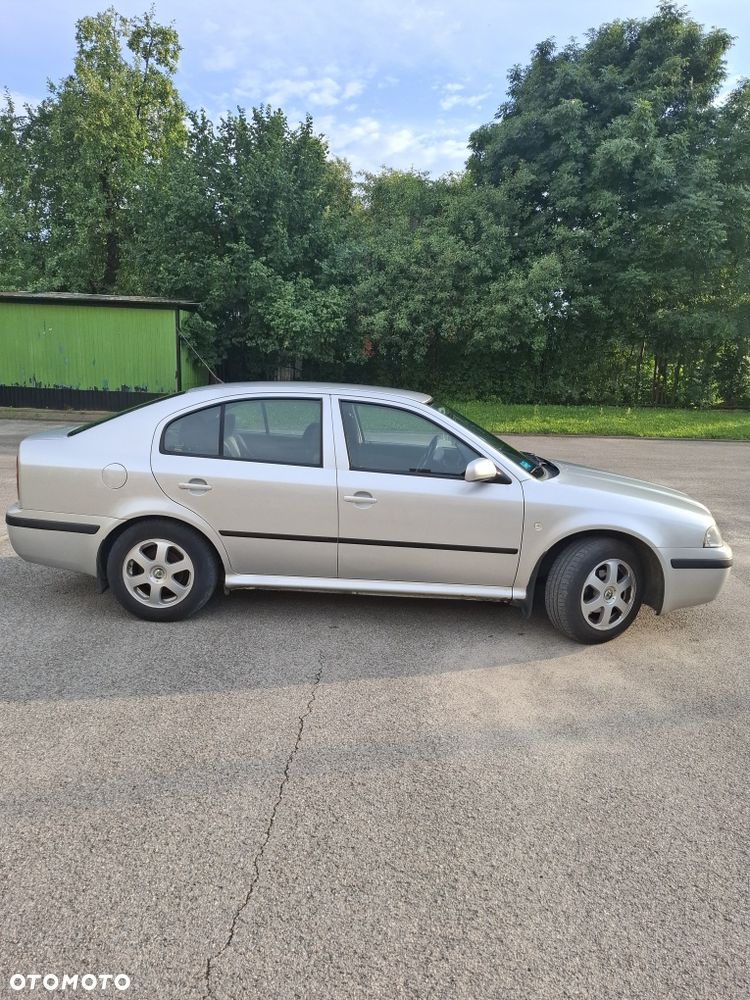 Skoda Octavia - 4