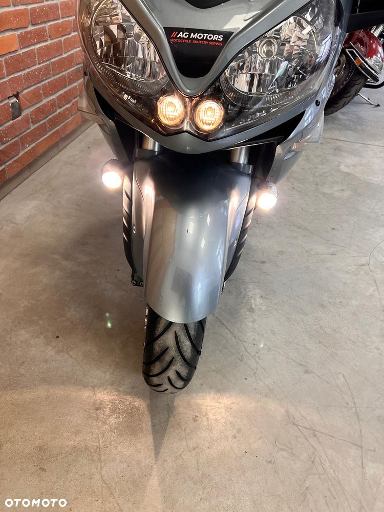 Kawasaki GTR - 21