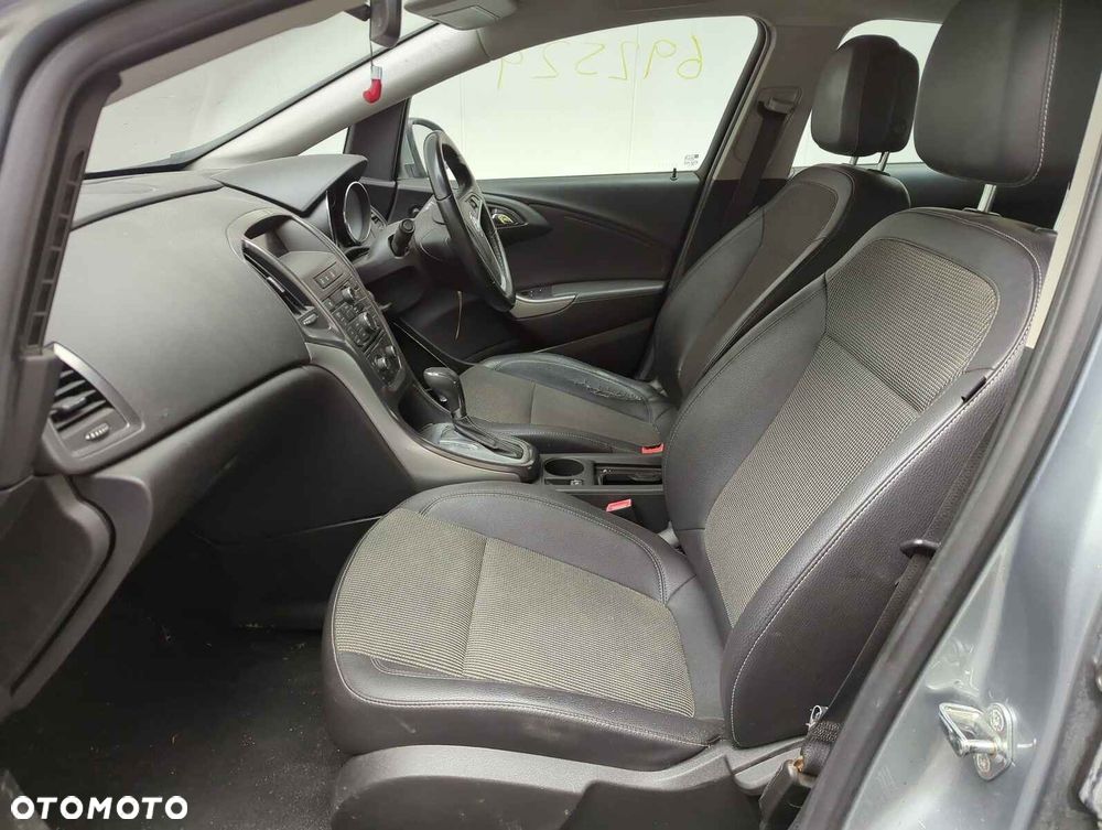 Opel Astra 2.0 CDTI DPF Automatik Sport - 8