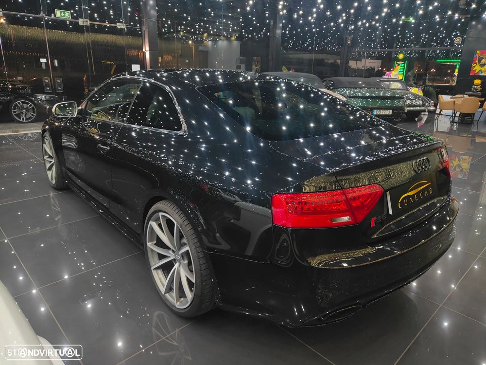Audi RS5 4.2 FSi quattro - 5