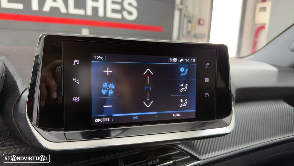 Peugeot 2008 Benzin 100 Style - 21