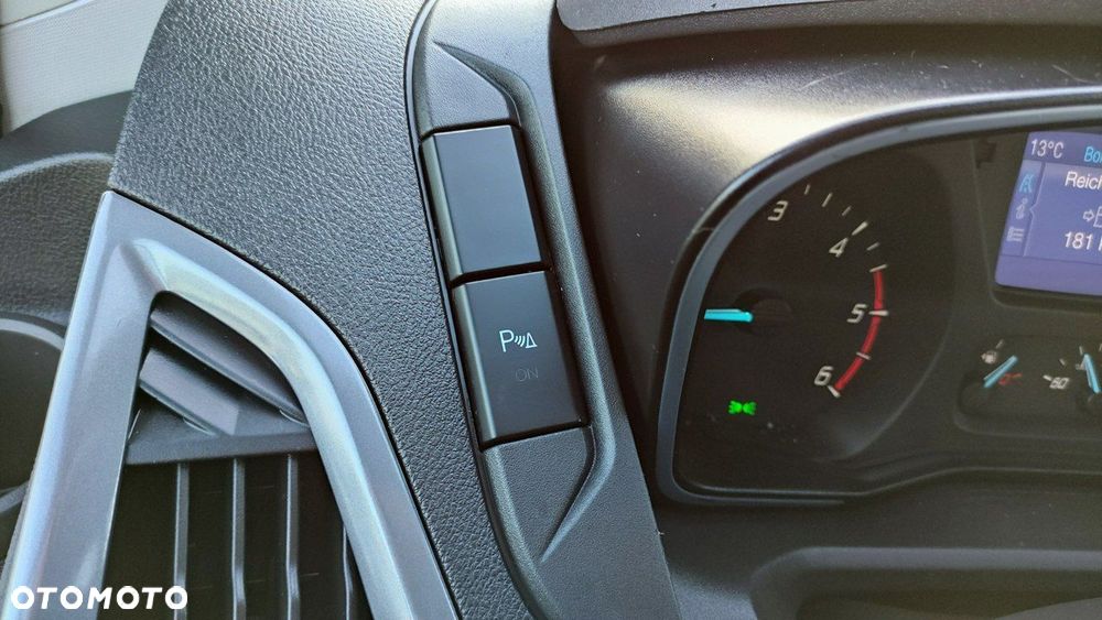 Ford Transit Custom - 32