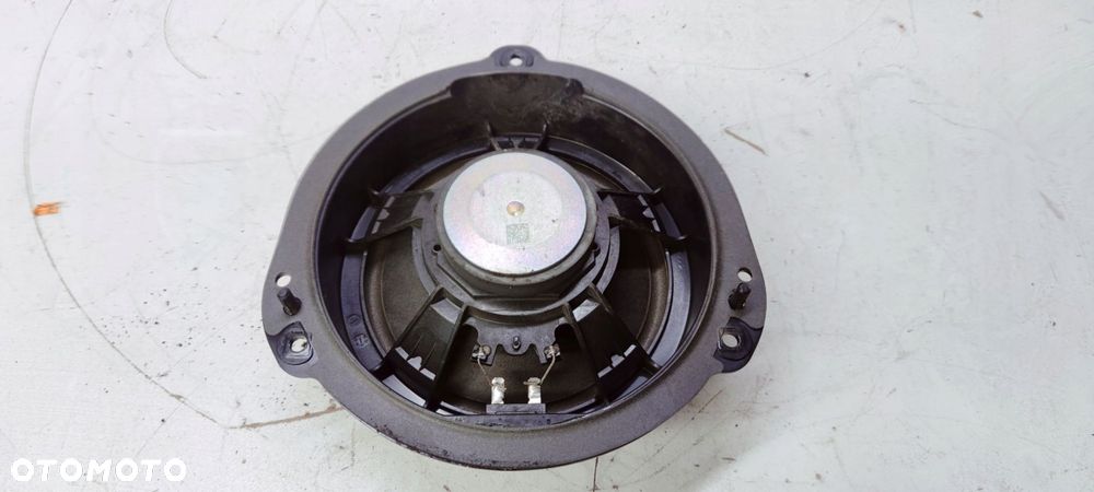 GŁOŚNIK DRZWI PRAWY LEWY TYŁ AUDI A4 B9 8W5035411 - 2