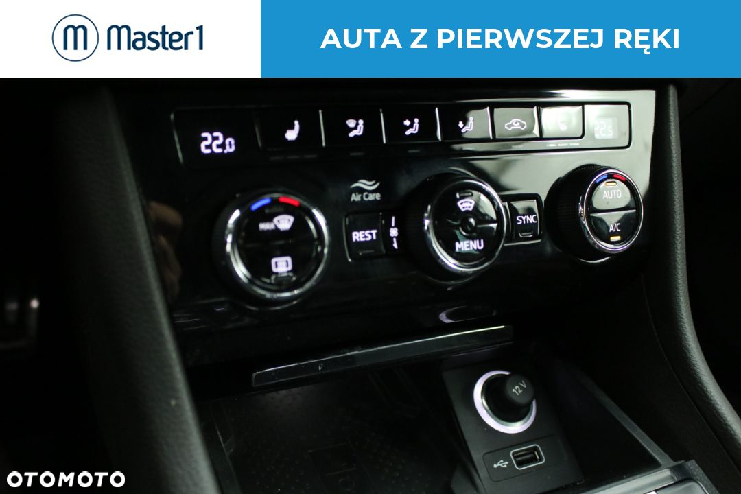 Skoda Superb 2.0 TSI 4x4 L&K DSG - 19