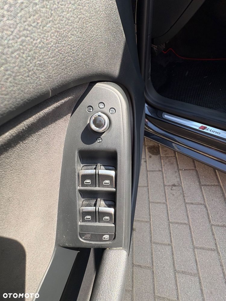 Audi A5 Sportback 2.0 TDI quattro DPF S tronic - 19
