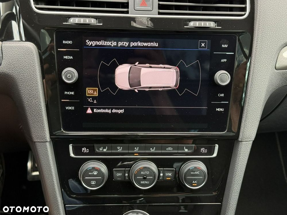 Volkswagen Golf Variant - 30