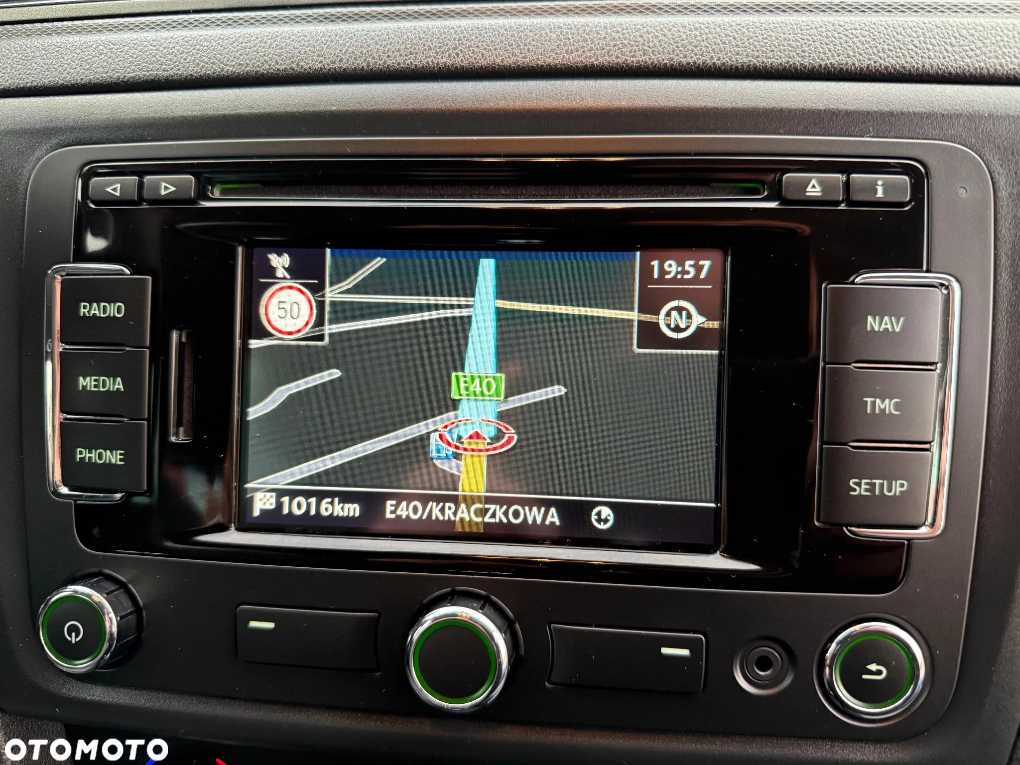 Skoda RAPID 1.6 TDI Ambition - 38