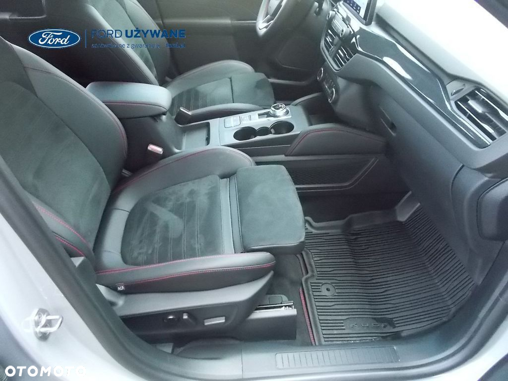 Ford Kuga - 35