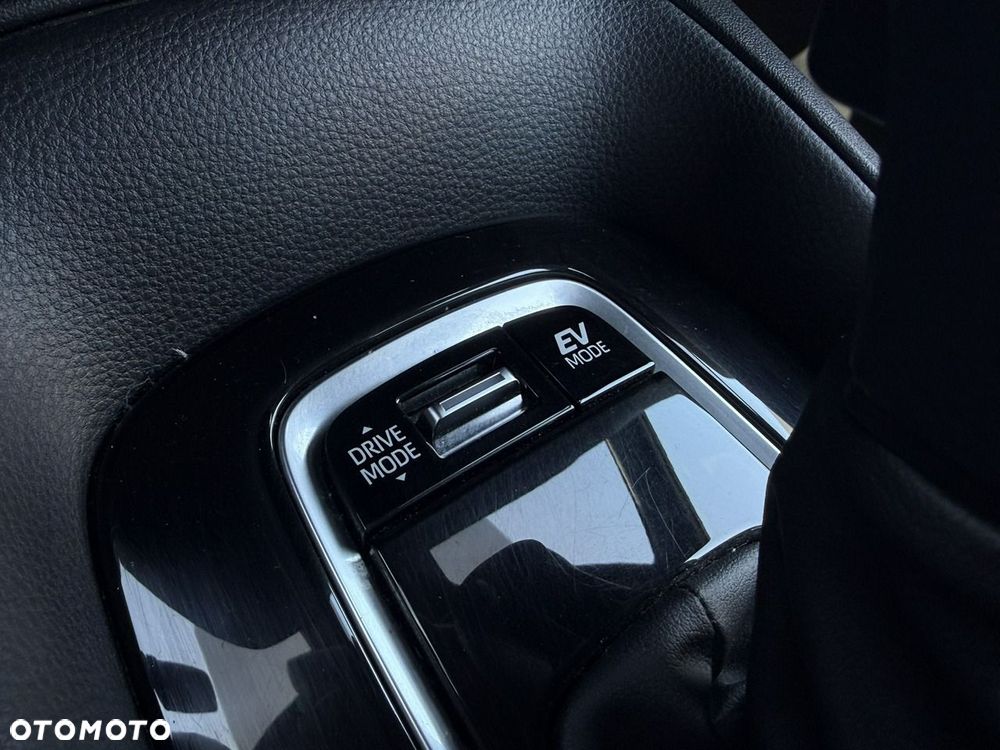 Toyota Corolla 1.8 Hybrid Executive - 30