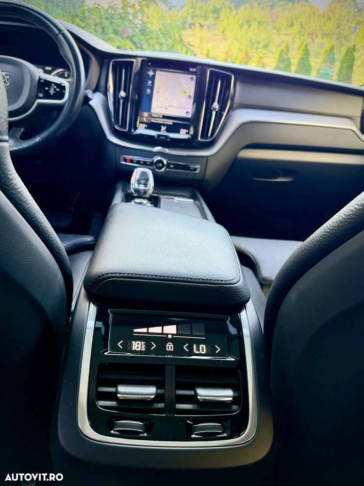 Volvo XC 60 B4 D AWD Geartronic Inscription - 8