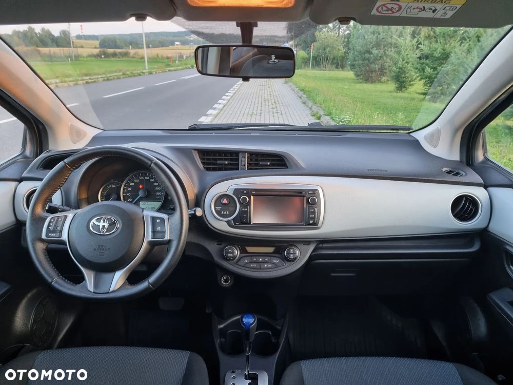 Toyota Yaris 1.5 VVT-i - 16