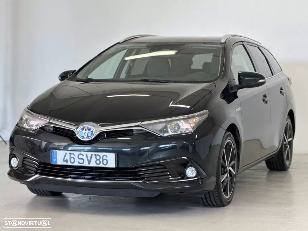 Toyota Auris Touring Sports 1.8 HSD Comfort +P.Techno+P.Sport - 8