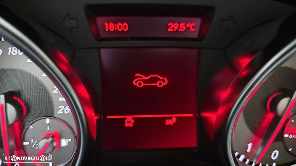 Mercedes-Benz SLK 200 (BlueEFFICIENCY) - 22