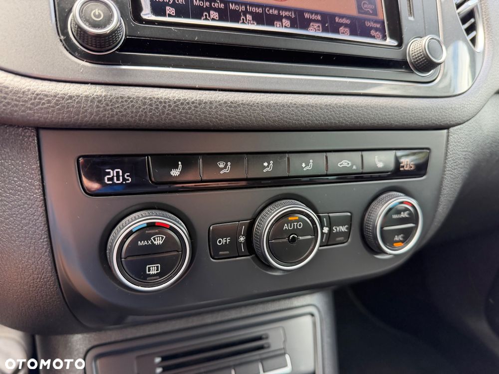 Volkswagen Tiguan 2.0 TDI SCR 4MOTION BlueMotion Technology DSG Exclusive - 27