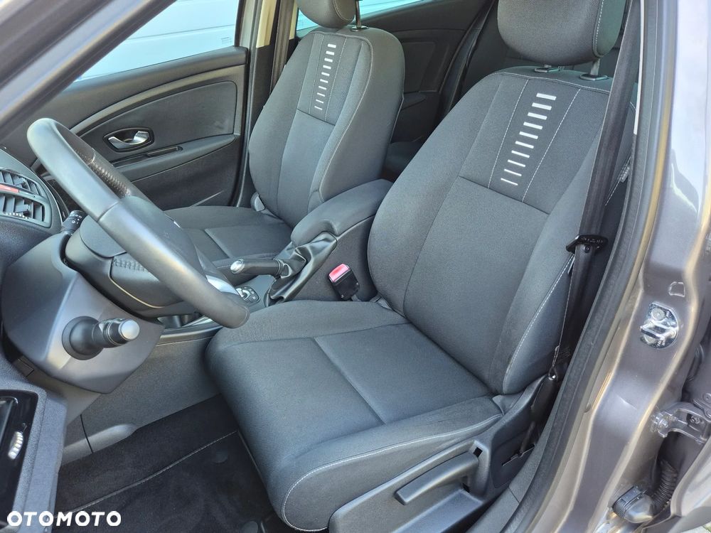 Renault Megane - 24