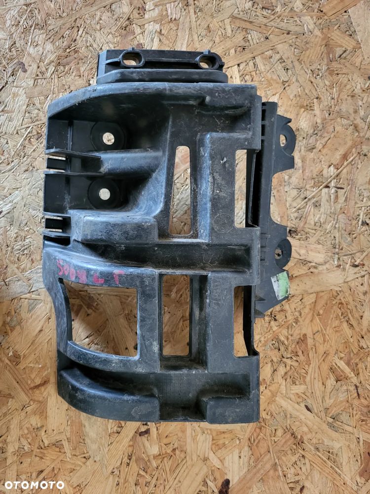 Ślizg zderzaka lewy tył Peugeot 5008 - 2