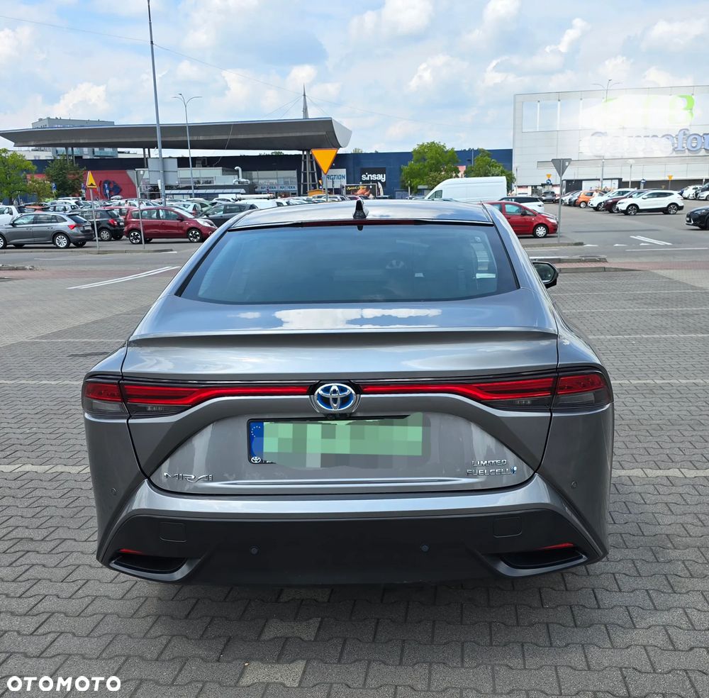 Toyota Mirai Executive - 6