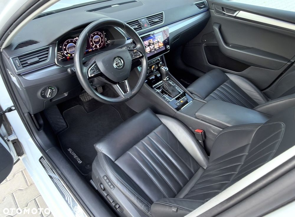 Skoda Superb 2.0 TSI 4x4 Style DSG - 38