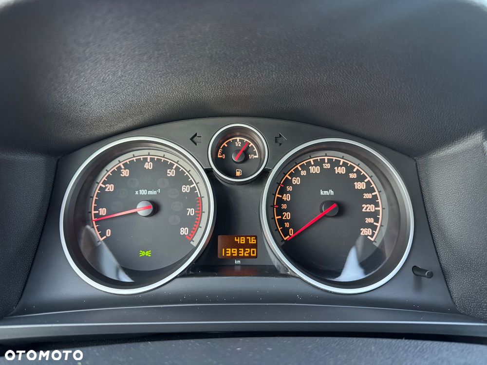 Opel Zafira - 22