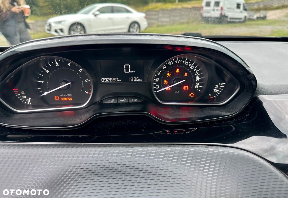 Peugeot 2008 PureTech 110 Stop&Start Active - 9