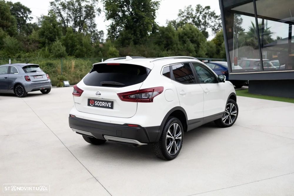 Nissan Qashqai 1.5 dCi N-Connecta DCT - 14