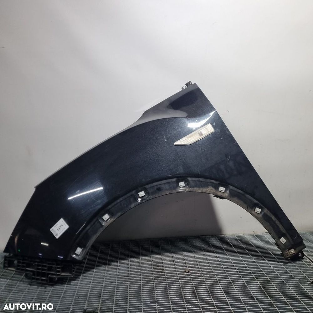 Aripa Stanga Fata SsangYong Tivoli 2015 - 2019 4 Usi Cyber Grey Metalizat LAK (1471) - 1