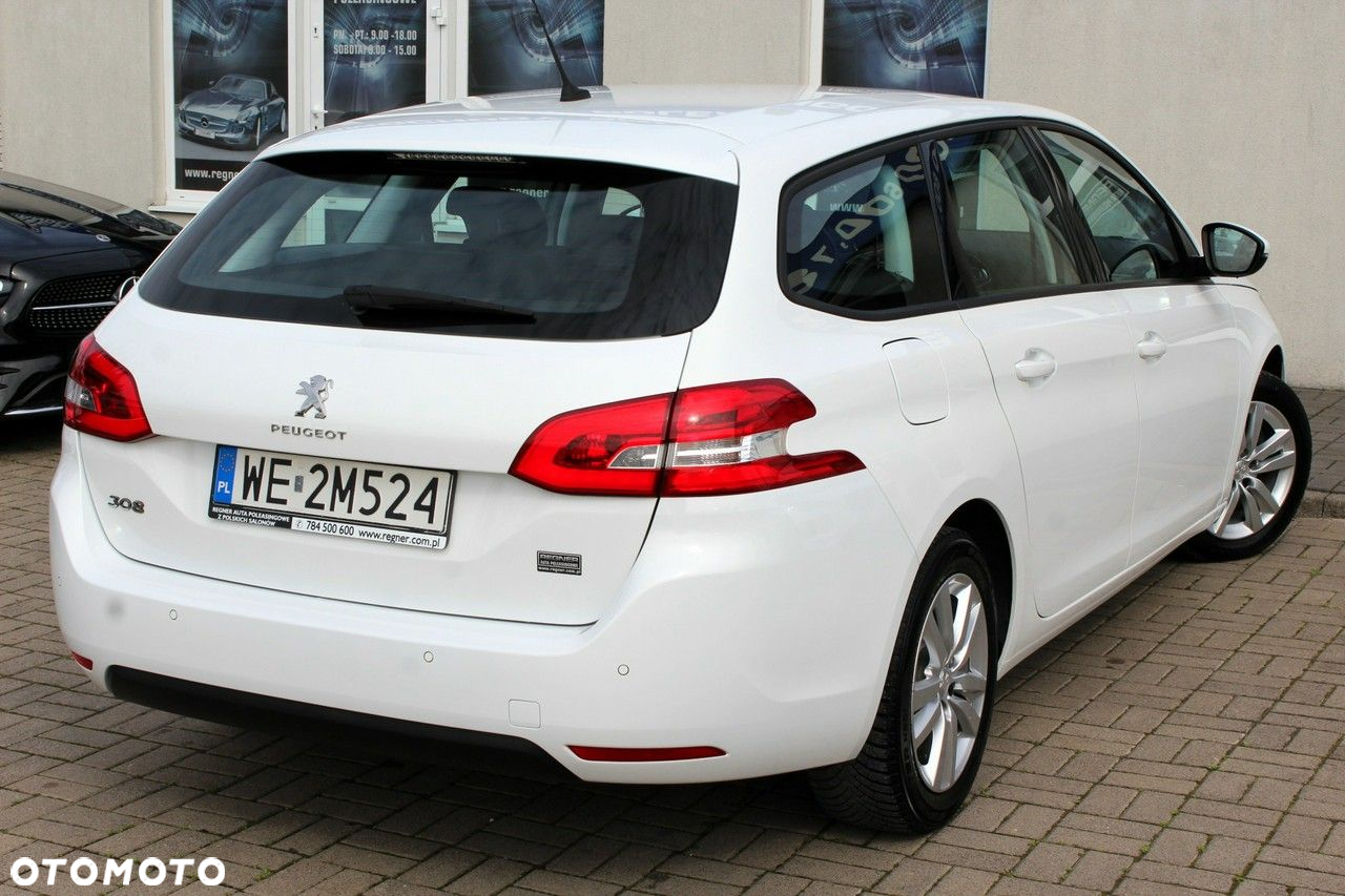 Peugeot 308 - 4