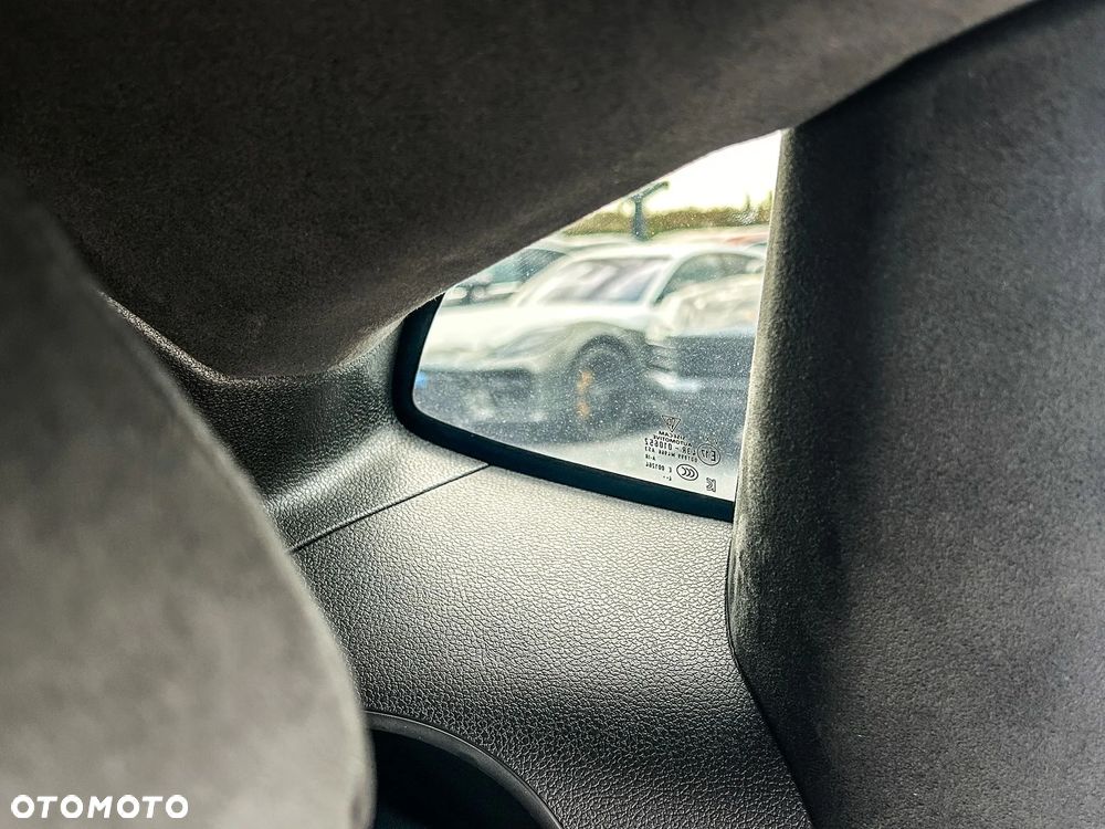 Porsche Panamera 4S E-Hybrid - 33