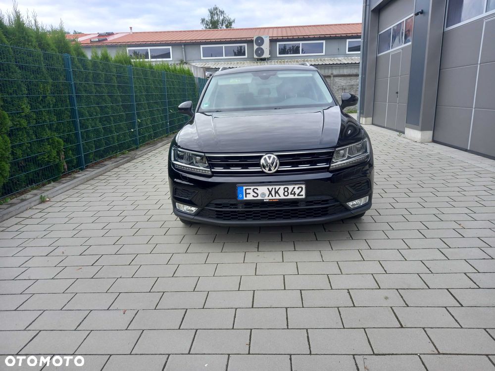 Volkswagen Tiguan - 8