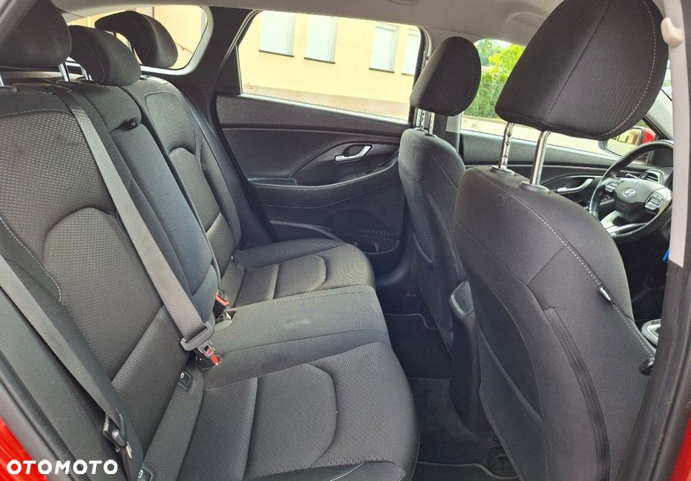 Hyundai i30 - 16