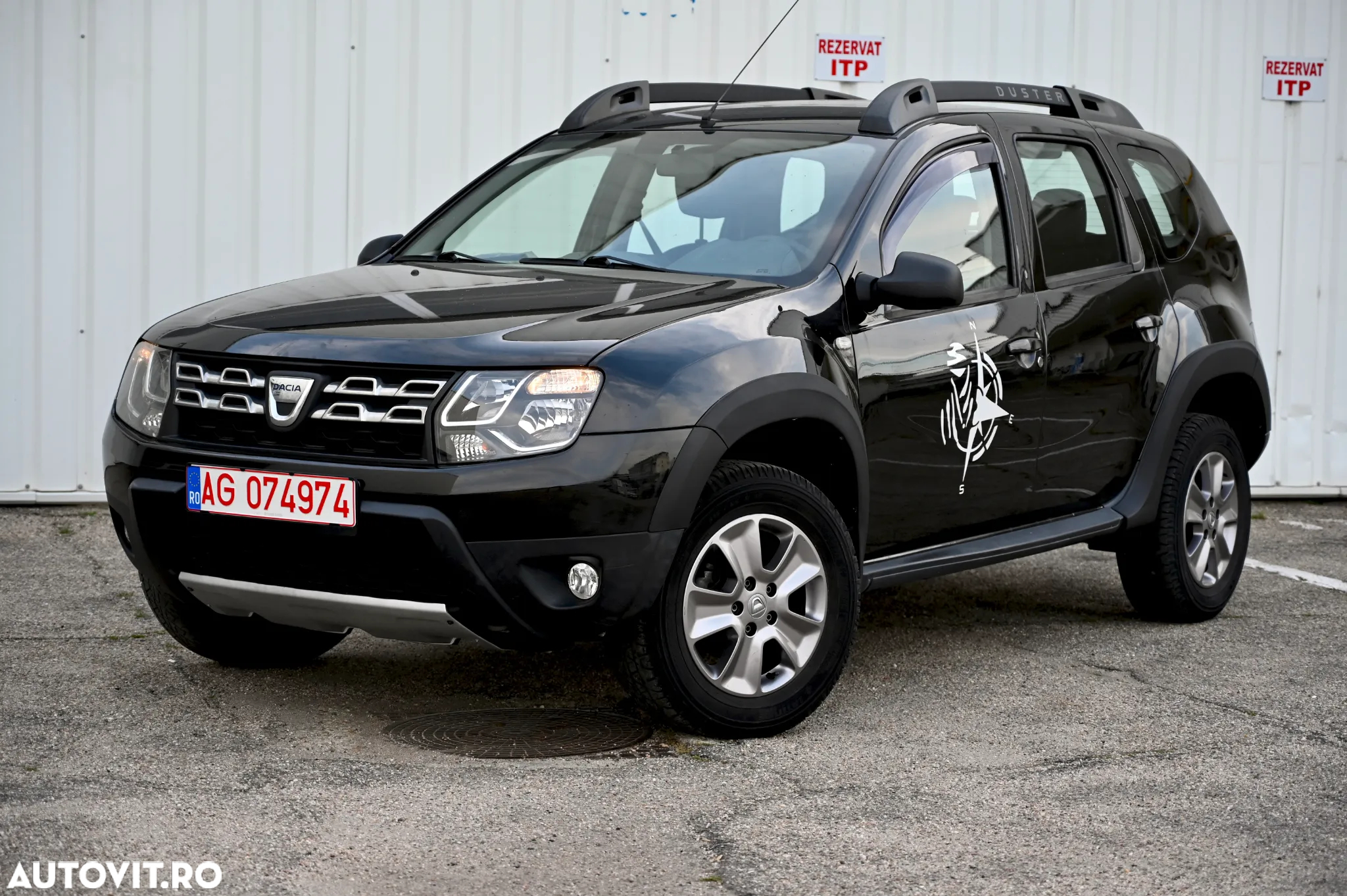Dacia Duster dCi 110 FAP 4x2 Laureate - 12
