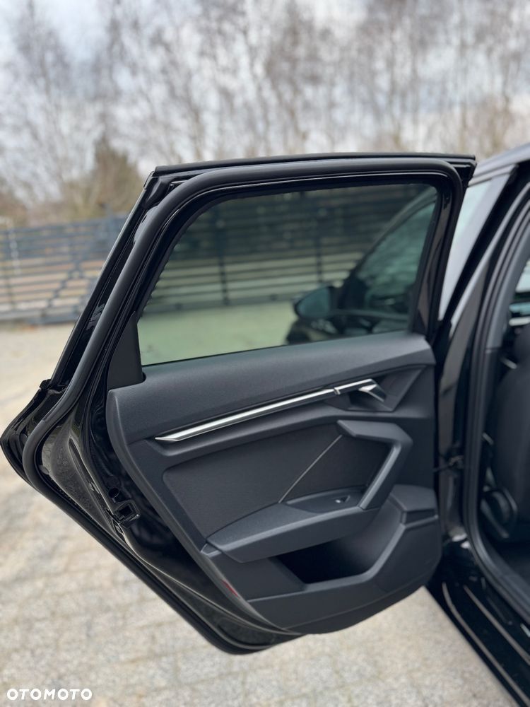 Audi A3 Sportback 35 TDI S tronic sport - 33