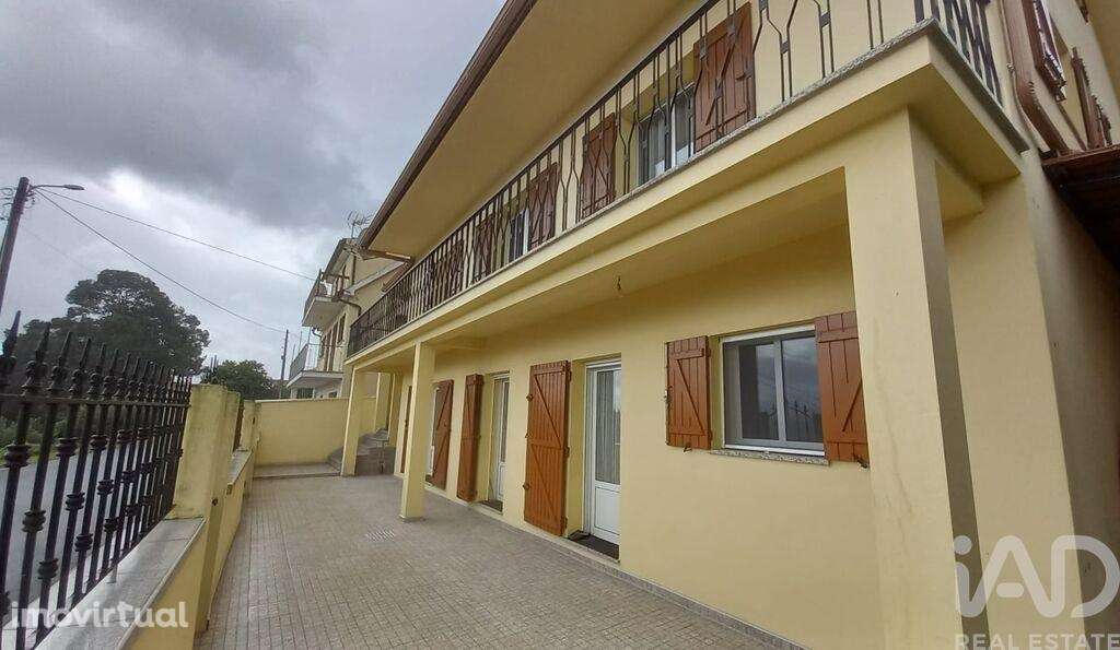 Casa / Villa T4 em Eiras e Mei de 208 m2 - Grande imagem: 2/21