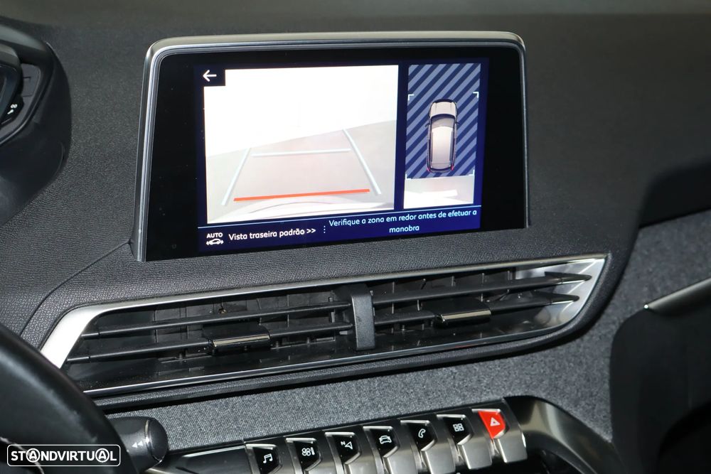 Peugeot 3008 PureTech 130 Stop & Start GPF Allure - 22