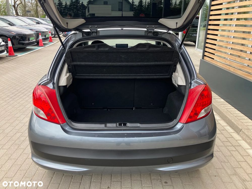 Peugeot 207 1.4 Active - 8
