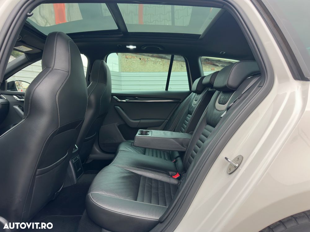 Skoda Octavia 2.0 TDI RS DSG - 20