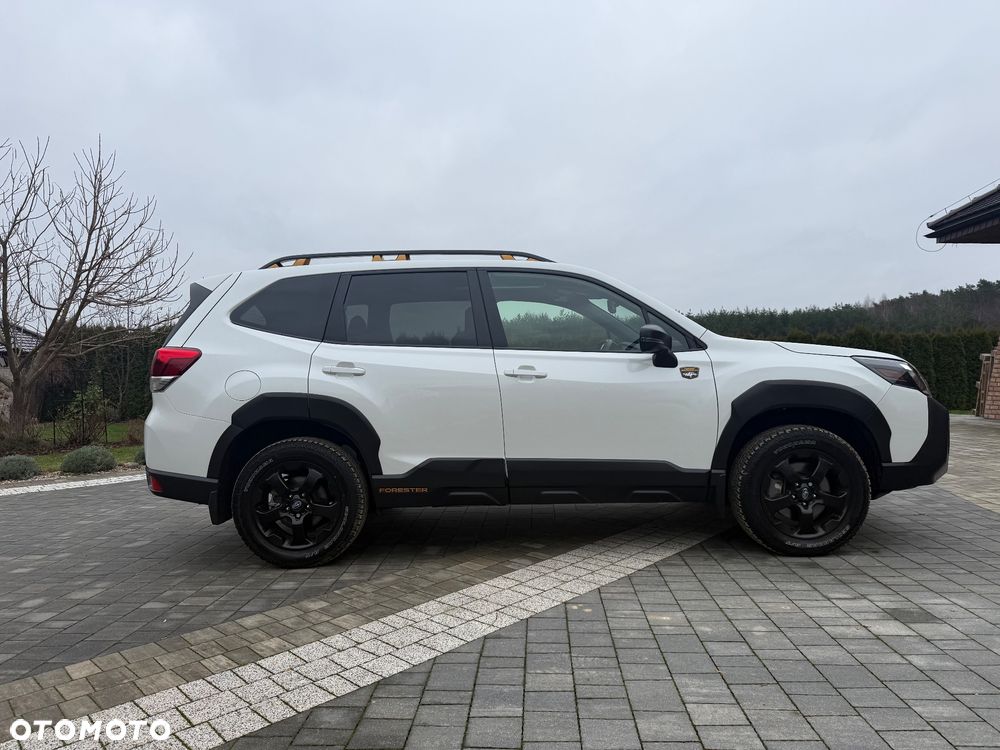 Subaru Forester 2.0 i Exclusive Special (EyeSight) Lineartronic - 4