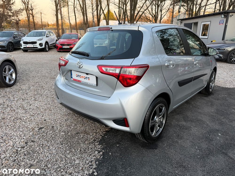 Toyota Yaris 1.0 Life - 7