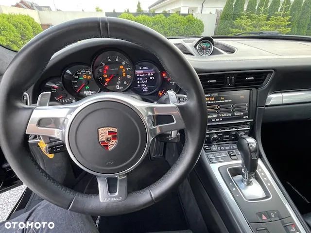 Porsche 911 Carrera PDK - 13