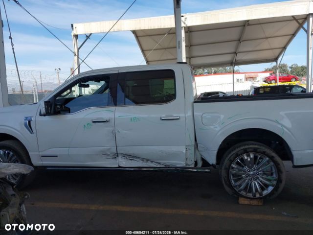 Ford F150 - 4