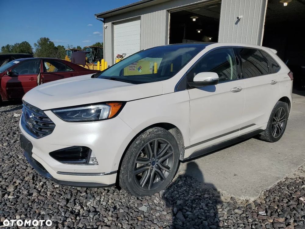 Ford Edge 2.0 EcoBlue Bi-Turbo 4x4 Titanium - 2