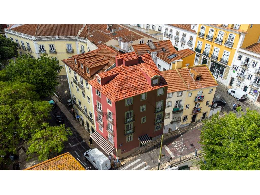 Apartamento T2 Triplex com Vista Rio, com Yield de 6% à Venda nas P... - Grande imagem: 3/26