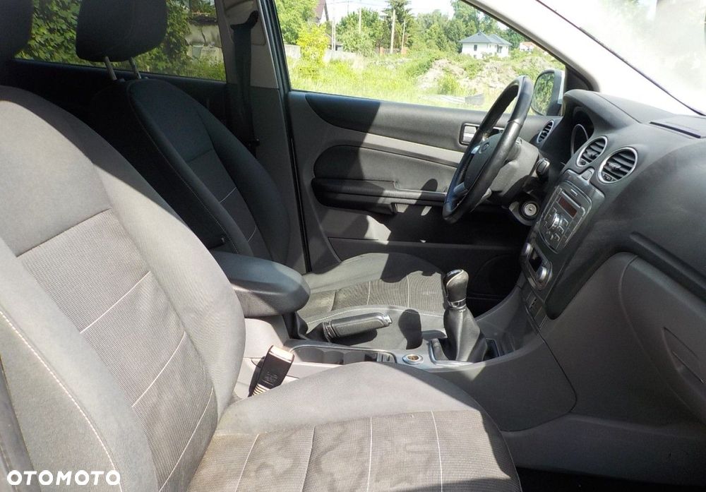 Ford Focus - 18