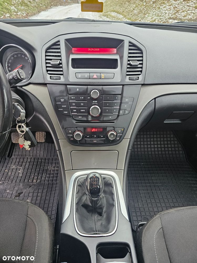 Opel Insignia 2.0 CDTI - 16