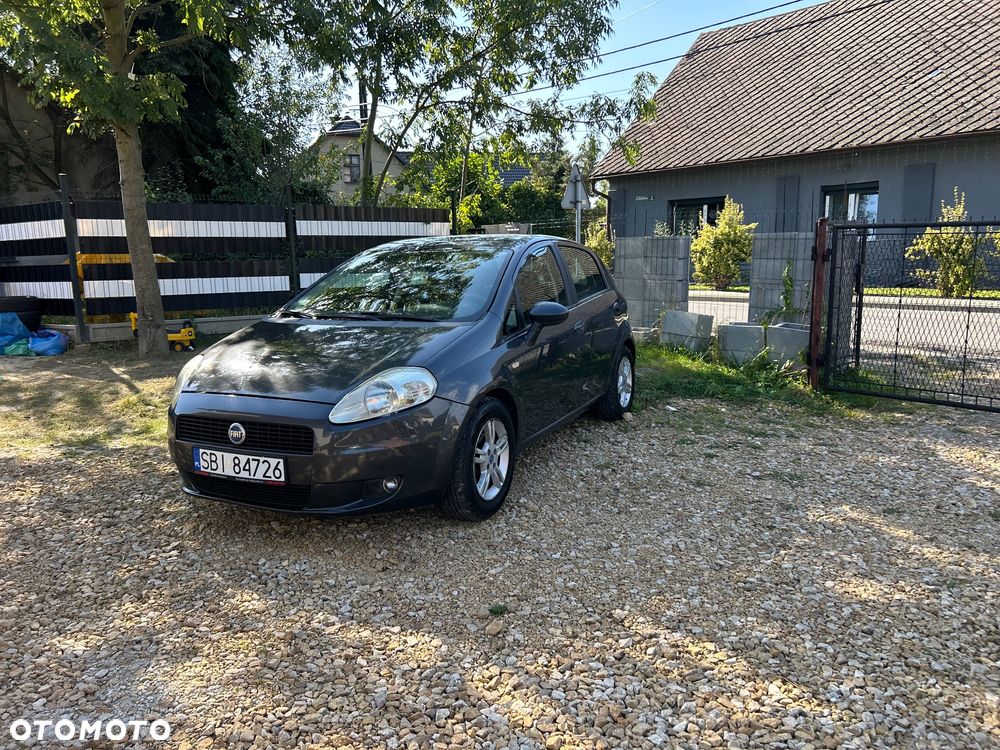 Fiat Grande Punto 1.4 8V Dynamic - 24