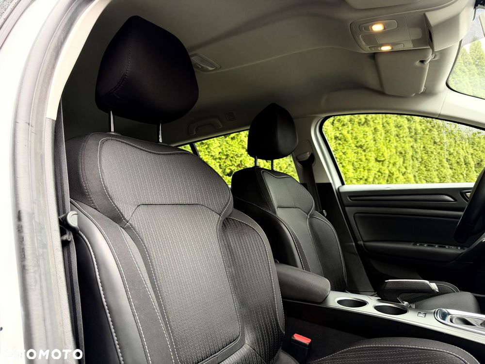 Renault Megane BLUE dCi 115 EDC TECHNO - 24