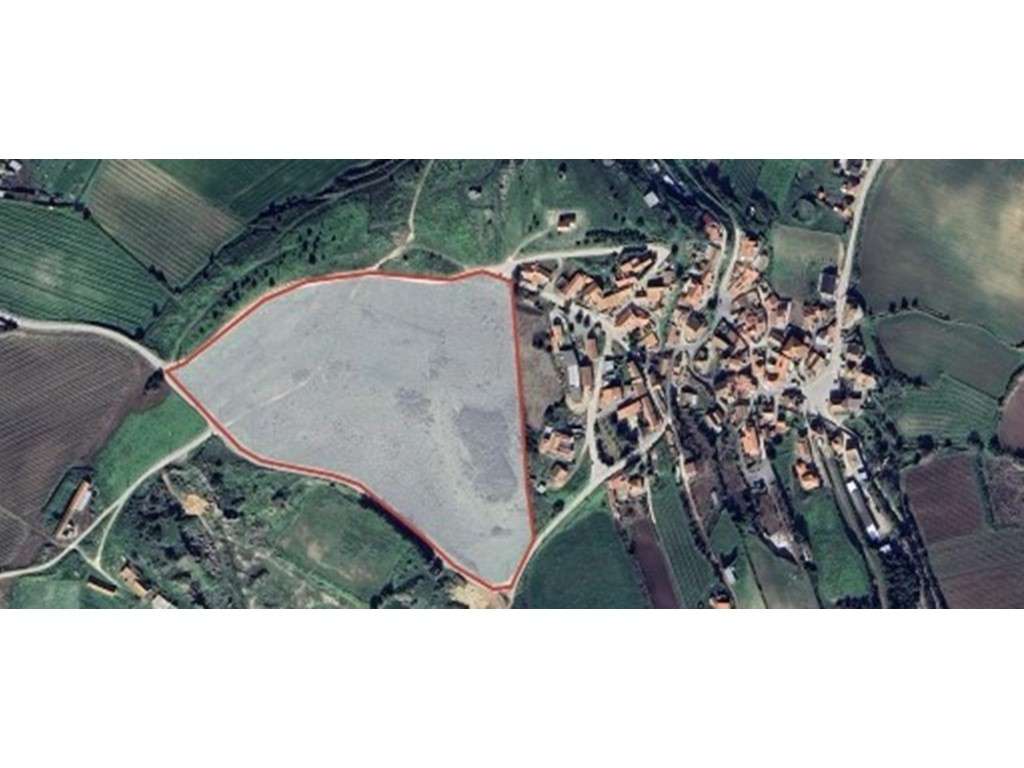 Terreno com Projeto Aprovado para 36 Moradias | Torres Vedras - Grande imagem: 5/7