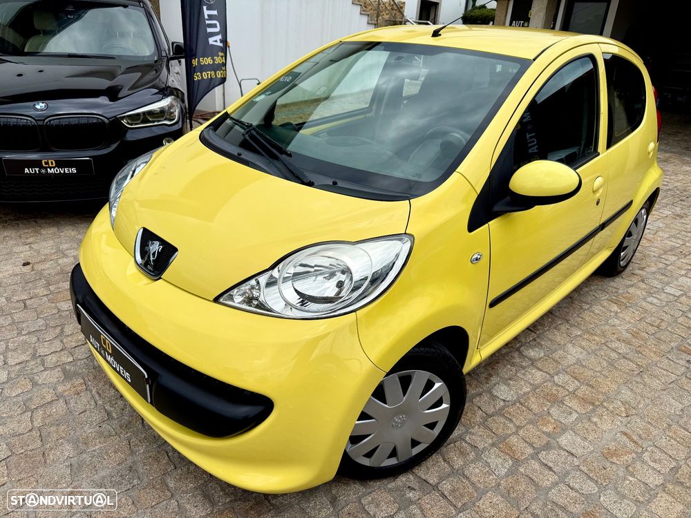 Peugeot 107 1.0 Urban - 9