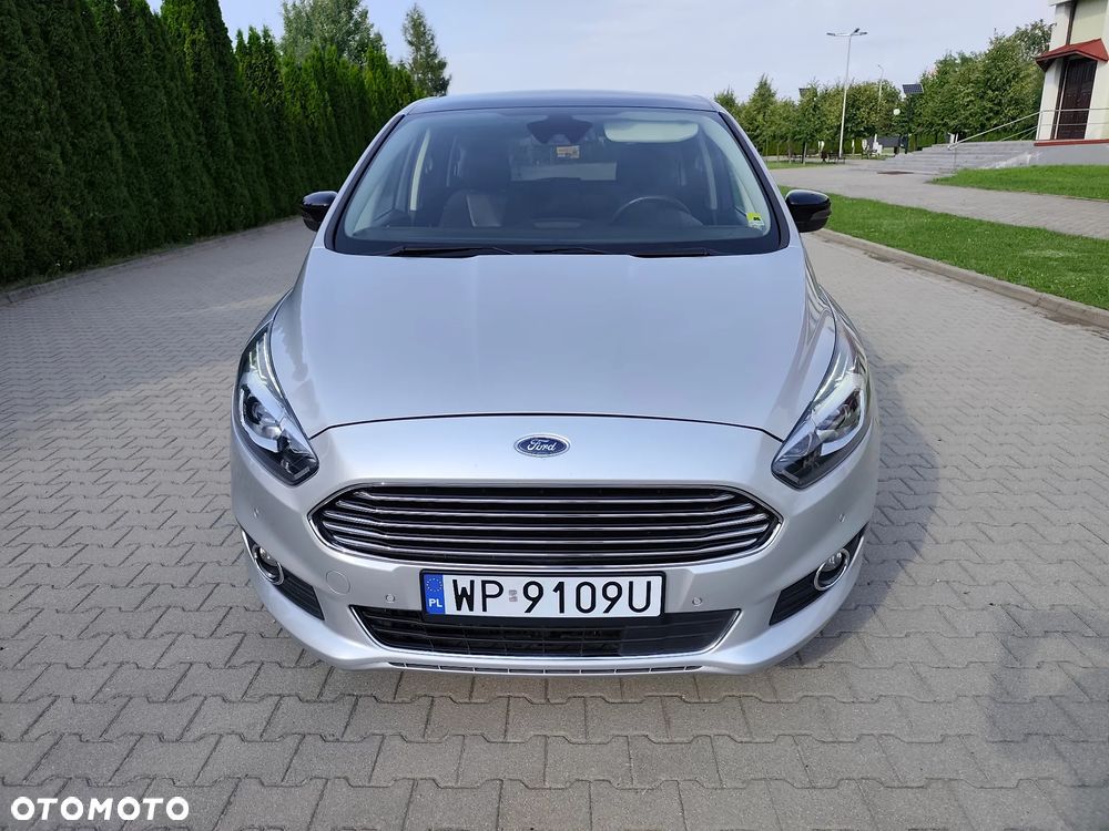 Ford S-Max 2.0 EcoBoost Titanium - 3