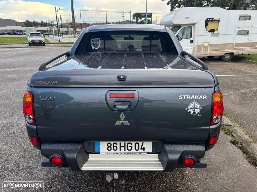 Mitsubishi L200 2.5 DI-D CD Intense AC/JLL - 7